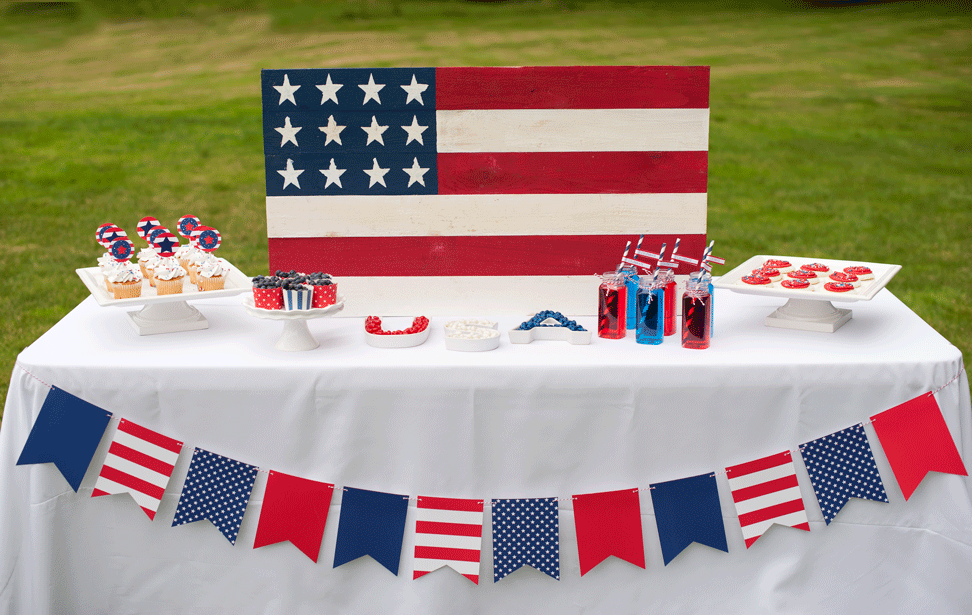 4th-of-july-dessert-table